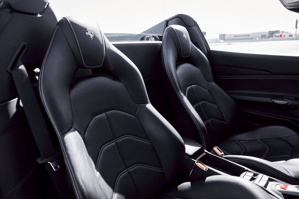 Used 2018 Ferrari 488 Spider image 45