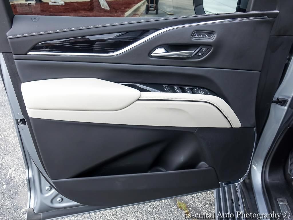 Used 2023 Cadillac Escalade Sport w/ Touring Package AWD/4WD image 24