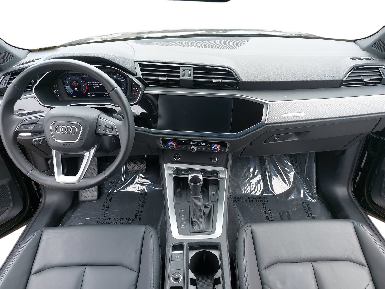 Certified 2025 Audi Q3 2.0T Premium w/ Convenience Package AWD/4WD image 9