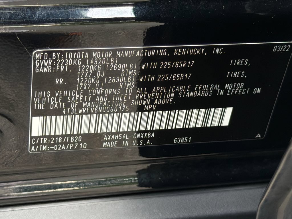 Used 2022 Toyota RAV4 LE AWD/4WD image 33