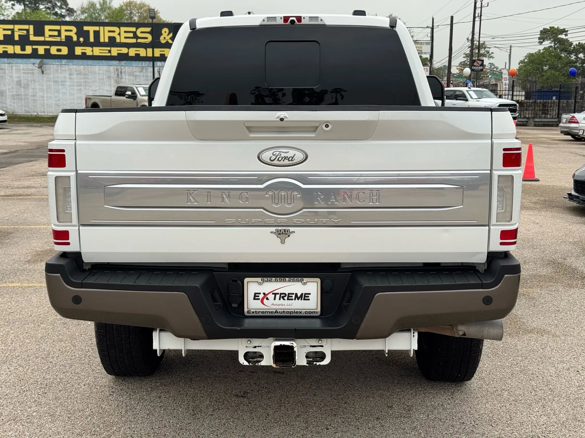 Used 2021 Ford F250 King Ranch w/ King Ranch Ultimate Package AWD/4WD image 3