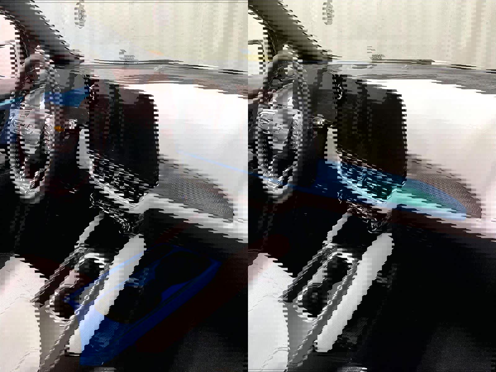 Used 2025 Chevrolet Equinox EV LT image 14