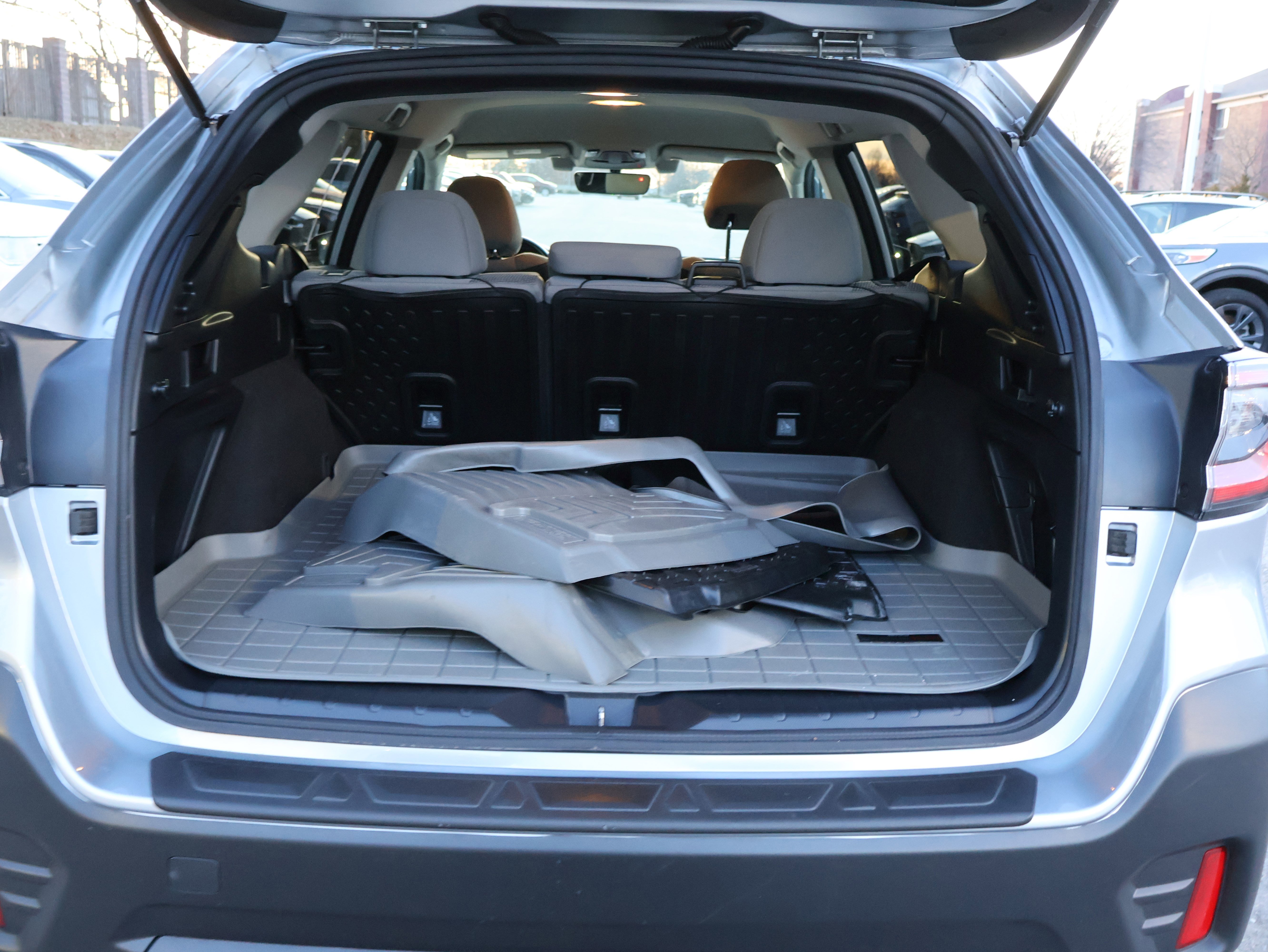 Used 2021 Subaru Outback Premium image 20