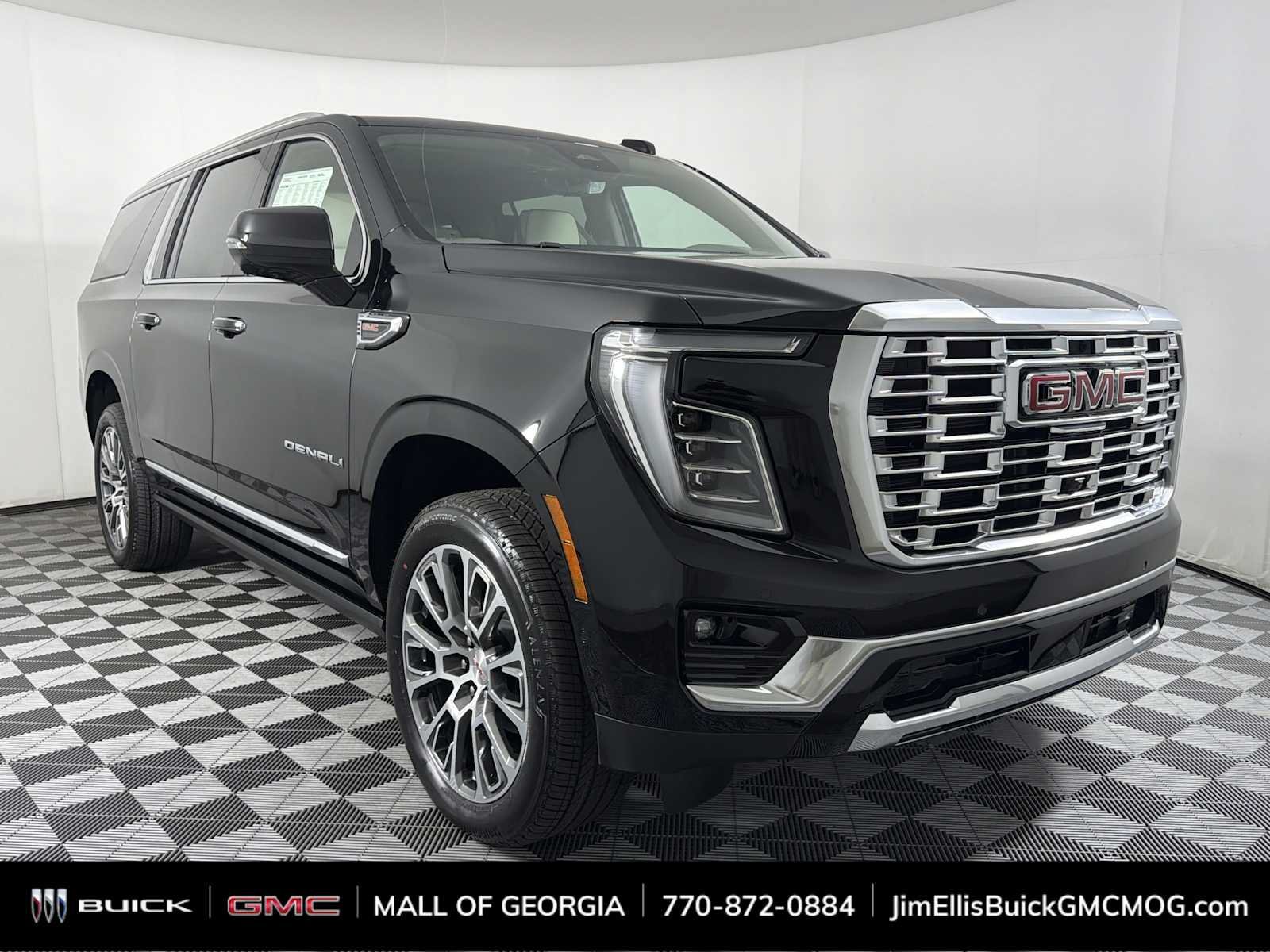 New 2026 GMC Yukon XL Denali w/ Denali Reserve Package AWD/4WD video 1