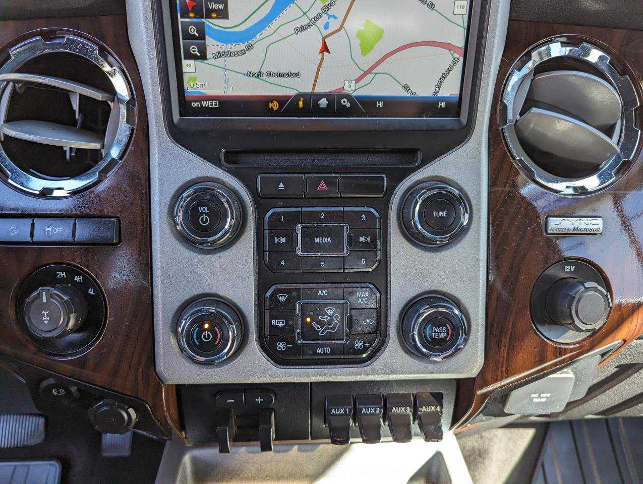 Used 2015 Ford F350 Lariat w/ Lariat Ultimate Package image 23