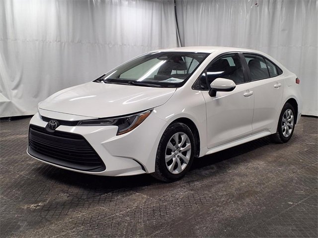Used 2023 Toyota Corolla LE image 22