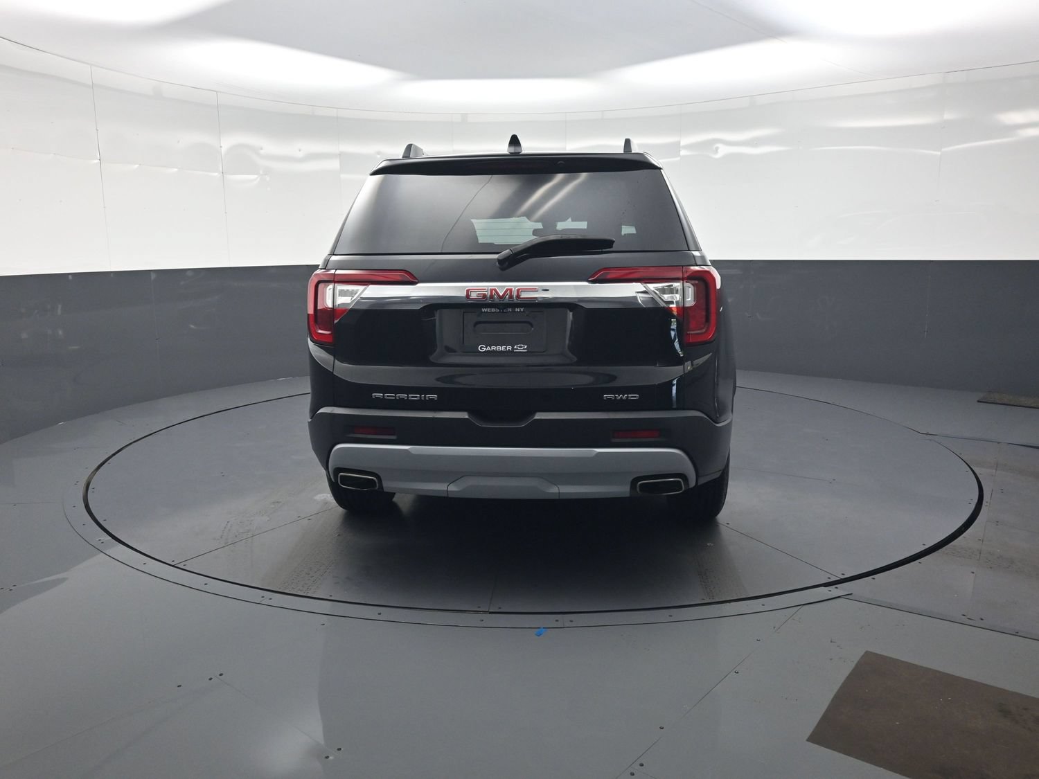 Used 2023 GMC Acadia SLE w/ Driver Convenience Package AWD/4WD image 4
