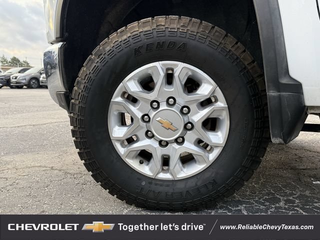 Used 2021 Chevrolet Silverado 2500 LTZ w/ LTZ Convenience Package AWD/4WD image 10