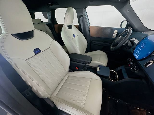 Used 2025 MINI Cooper Countryman S w/ Comfort Package Max image 27