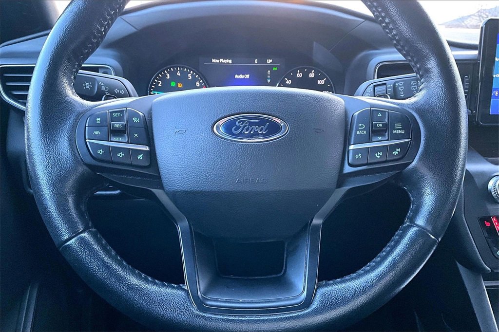 Used 2020 Ford Explorer XLT w/ Equipment Group 202A image 10