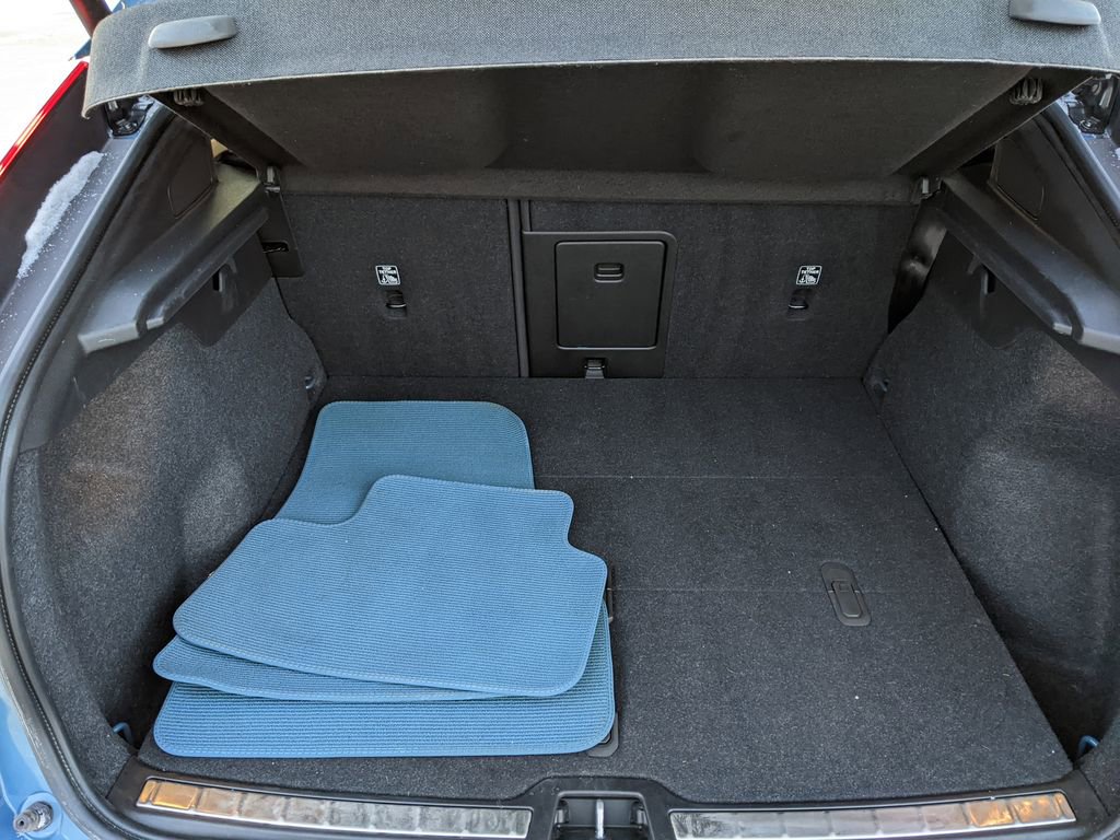 Certified 2023 Volvo C40 P8 Recharge Plus image 25