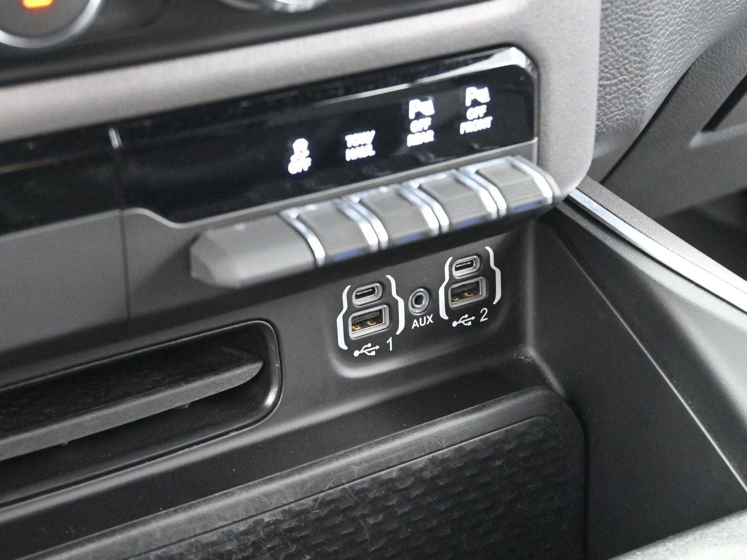 Used 2022 RAM 1500 Big Horn AWD/4WD image 23