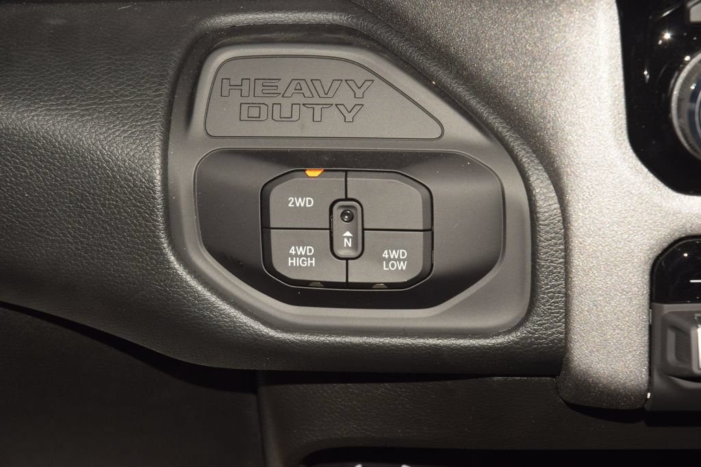 Used 2026 RAM 5500 Tradesman w/ Chrome Appearance Group AWD/4WD image 22
