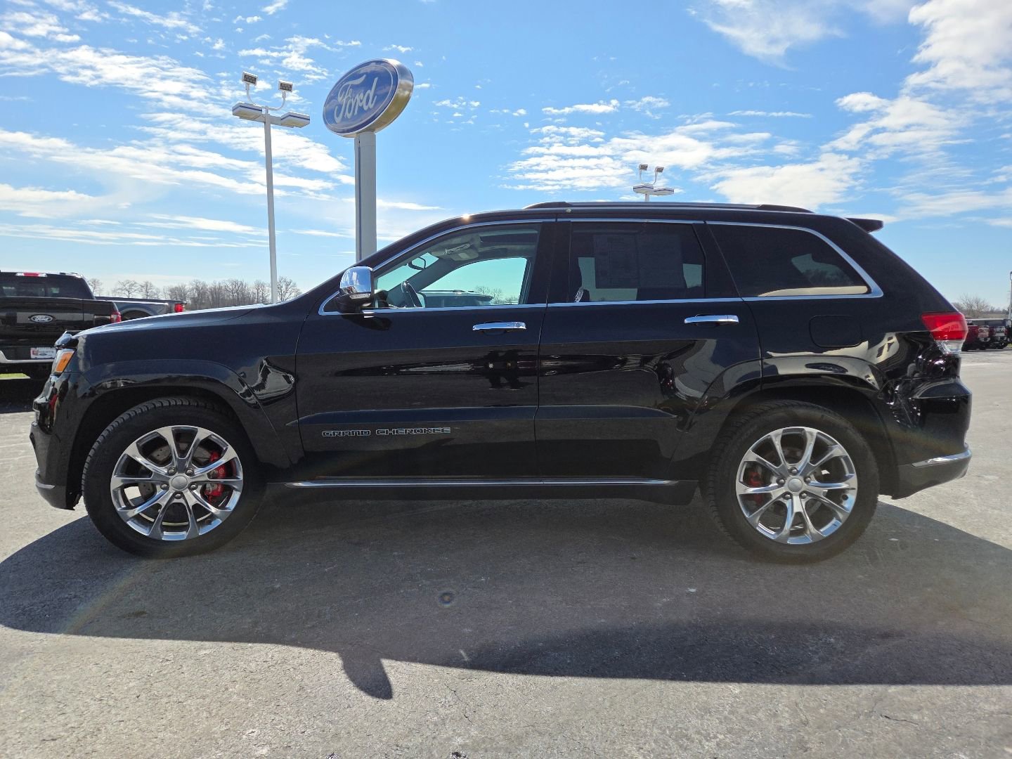 Used 2019 Jeep Grand Cherokee Summit image 19