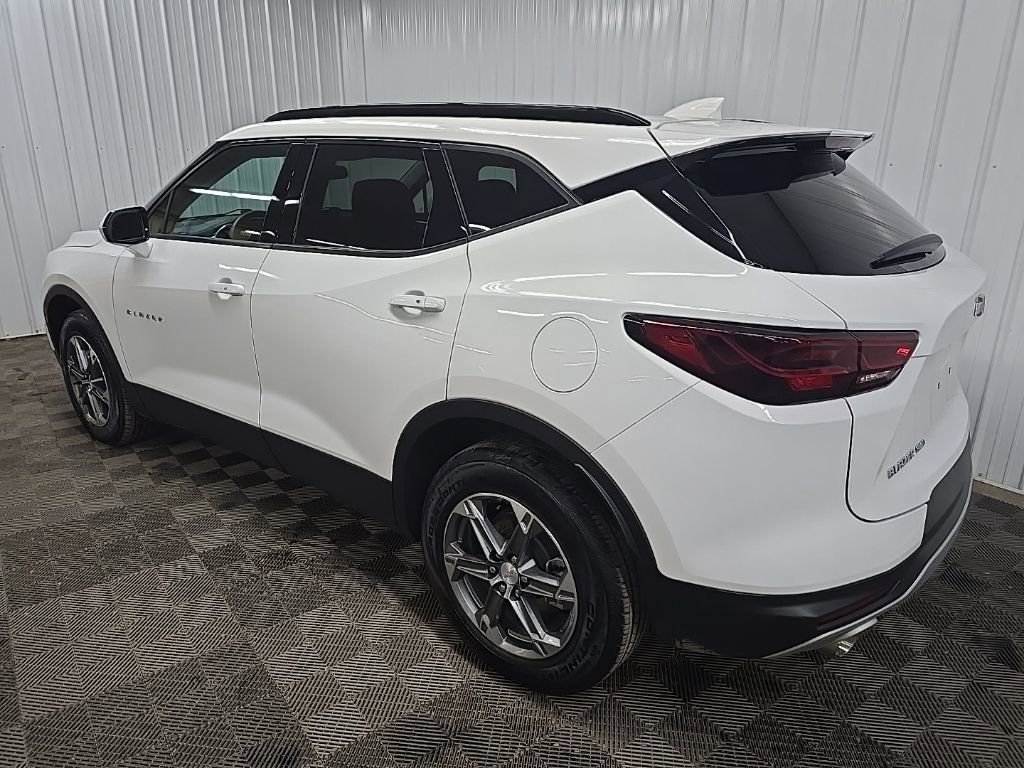 Used 2023 Chevrolet Blazer LT w/ Convenience Package image 9