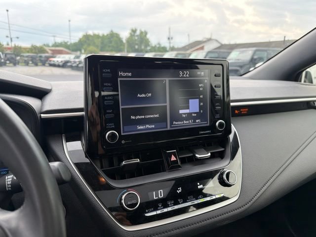 Used 2022 Toyota Corolla SE w/ SE Premium Package FWD image 10