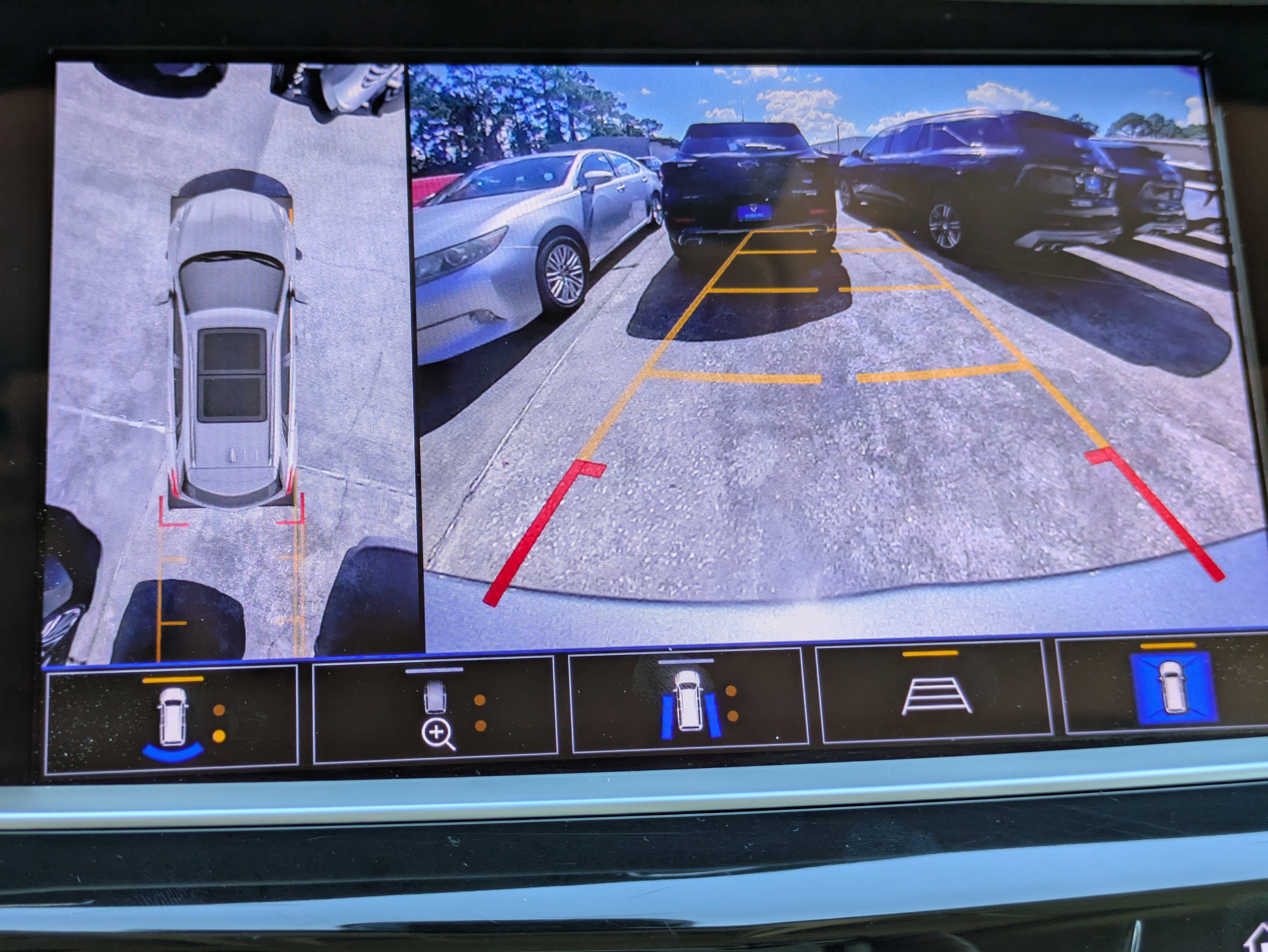 Certified 2022 Cadillac XT5 Premium Luxury w/ Technology Package image 15