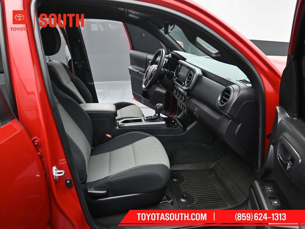 Used 2023 Toyota Tacoma TRD Sport image 27