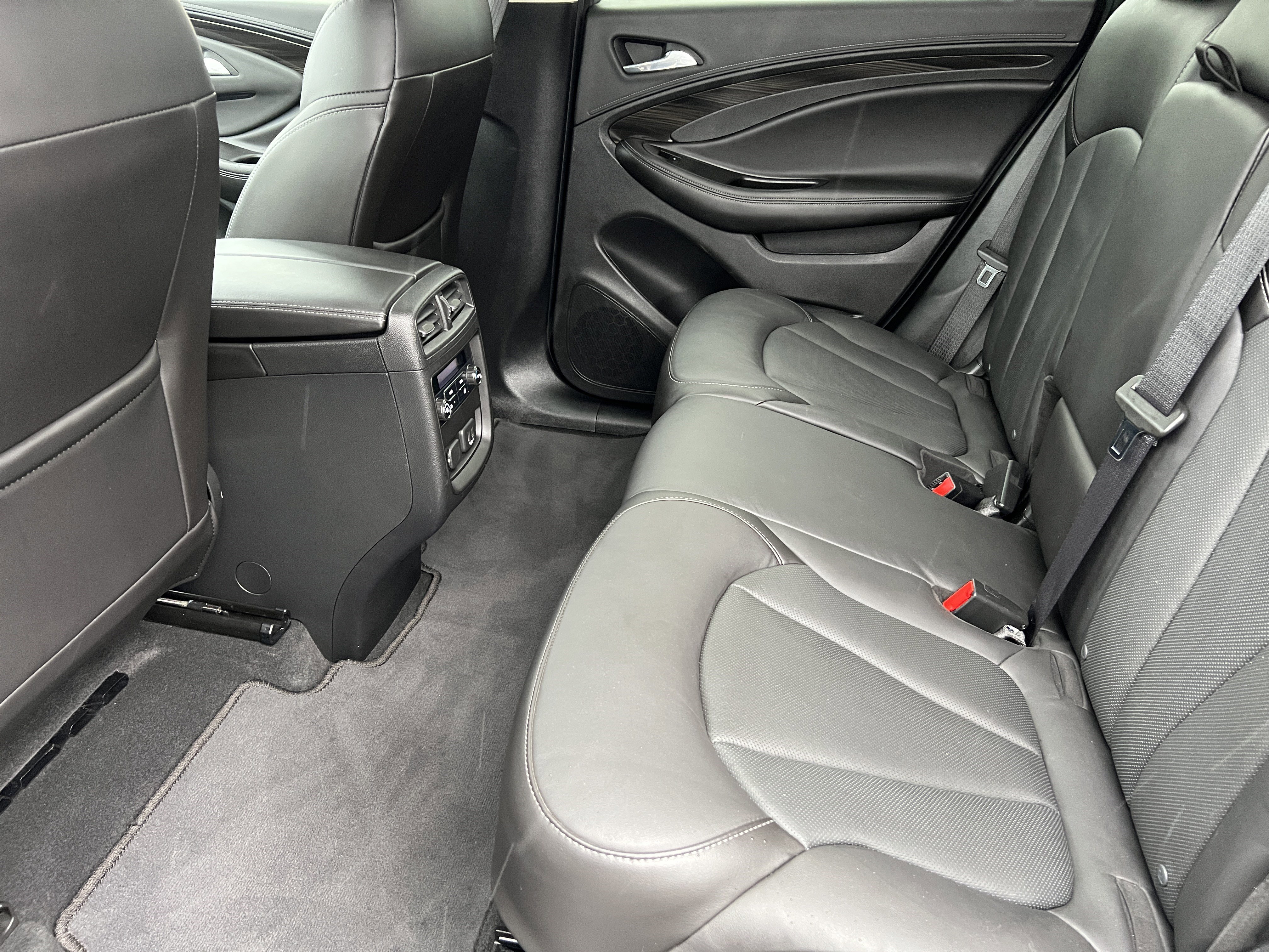 Used 2019 Buick Envision Premium w/ LPO, Active Package image 15