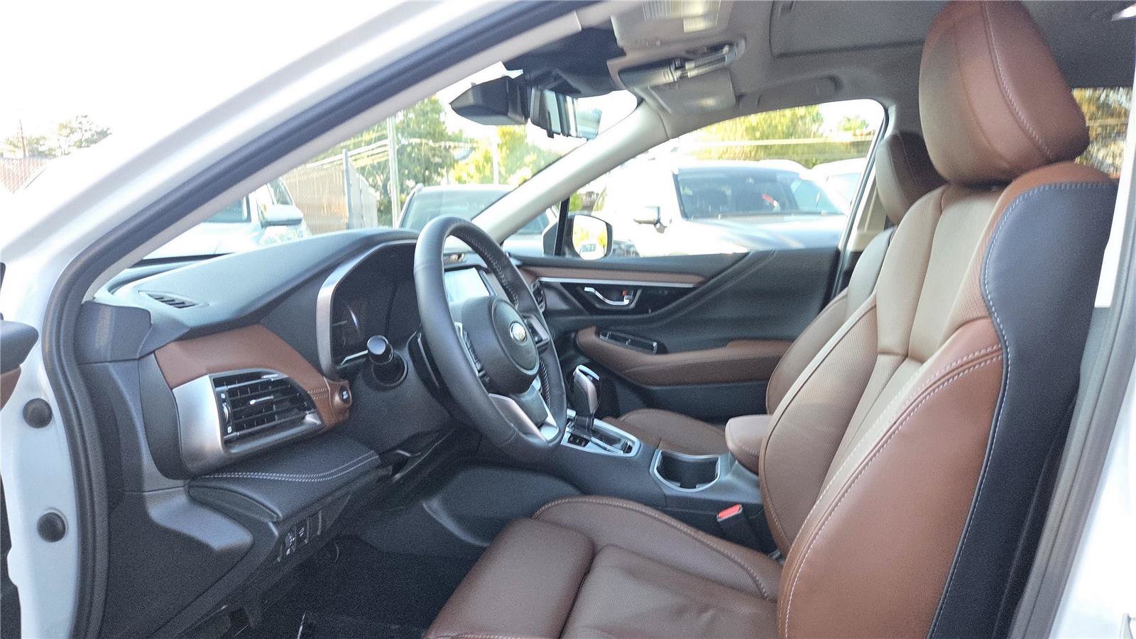 Used 2025 Subaru Outback Touring XT AWD/4WD image 15