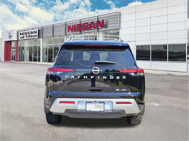 Certified 2025 Nissan Pathfinder SL image 5