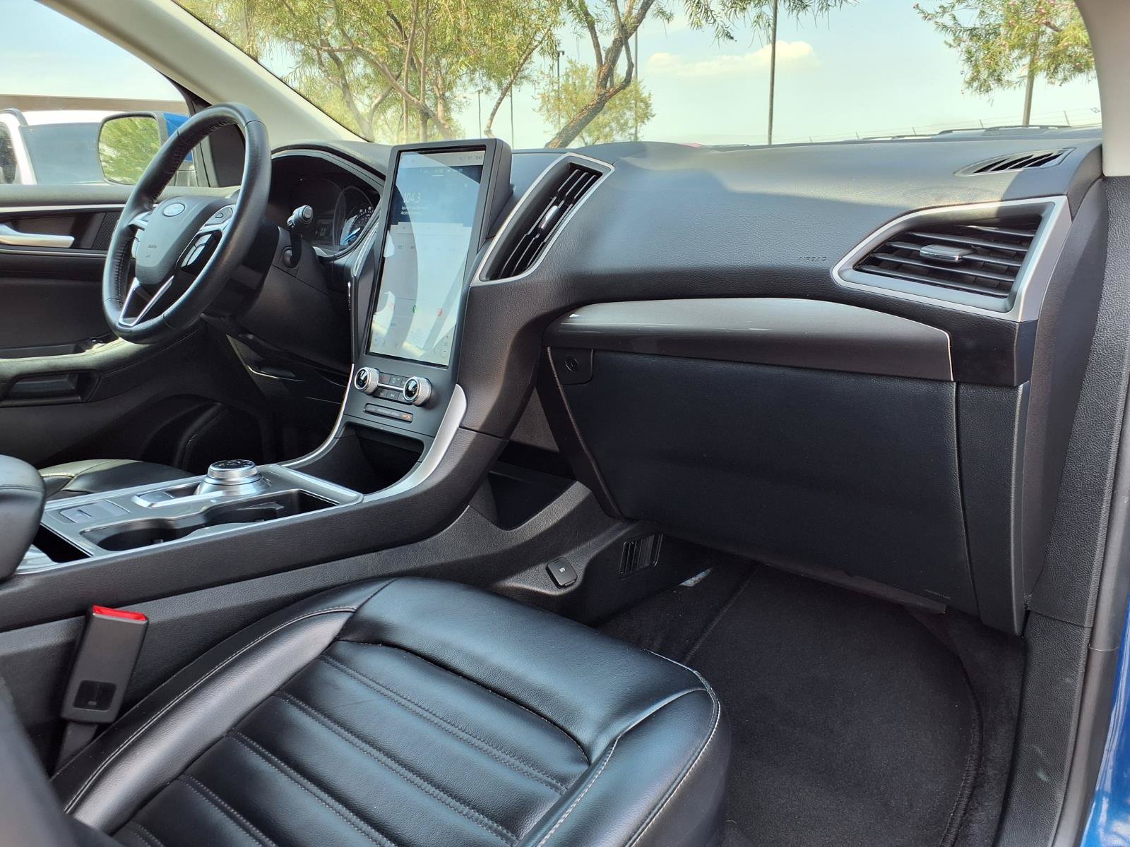 Used 2023 Ford Edge SEL AWD/4WD image 10