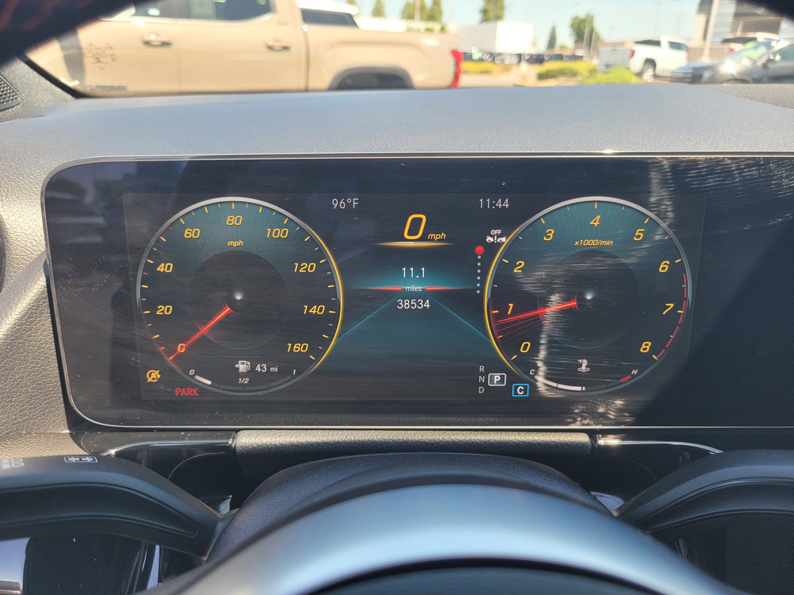 Used 2023 Mercedes-Benz GLA 250 4MATIC image 25