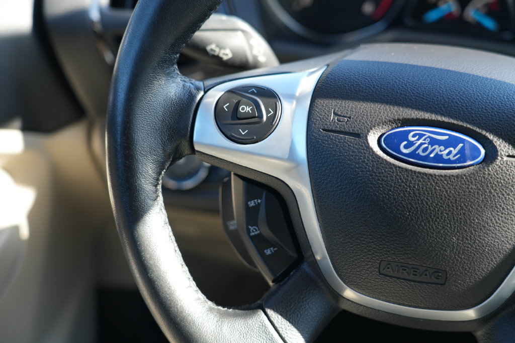 Used 2014 Ford Escape Titanium AWD/4WD image 20