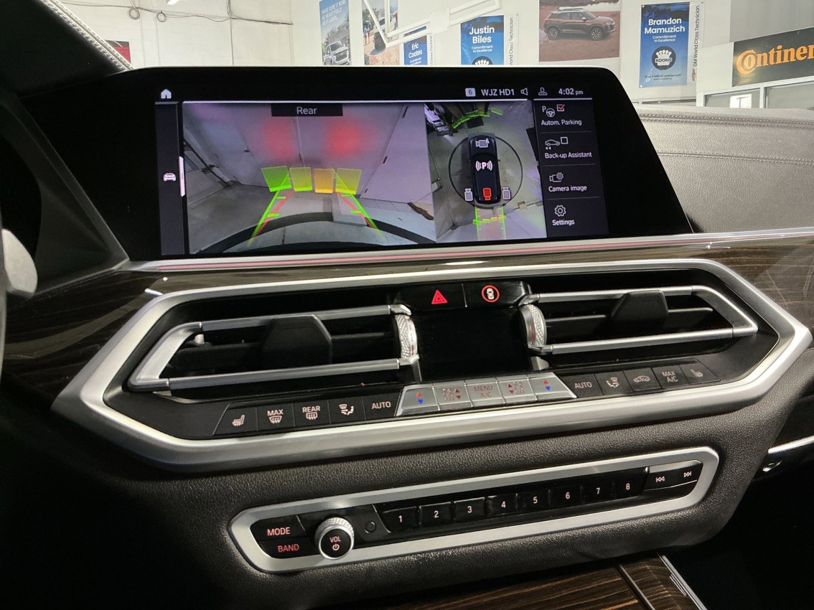 Used 2021 BMW X5 xDrive40i w/ Convenience Package image 27