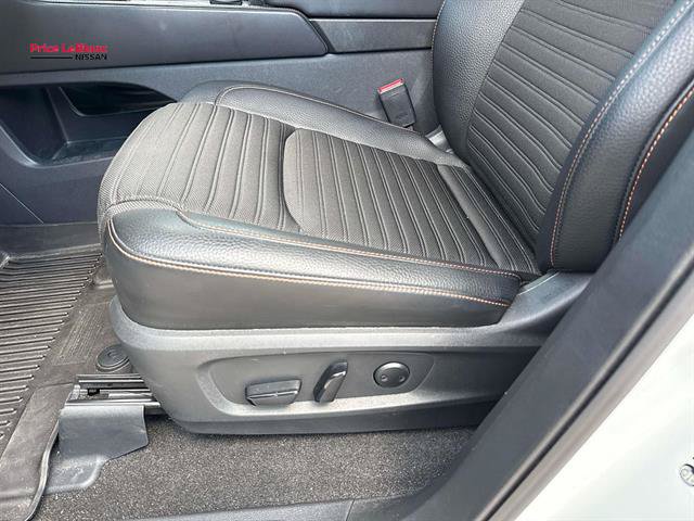 Used 2024 Nissan Pathfinder Rock Creek AWD/4WD image 16