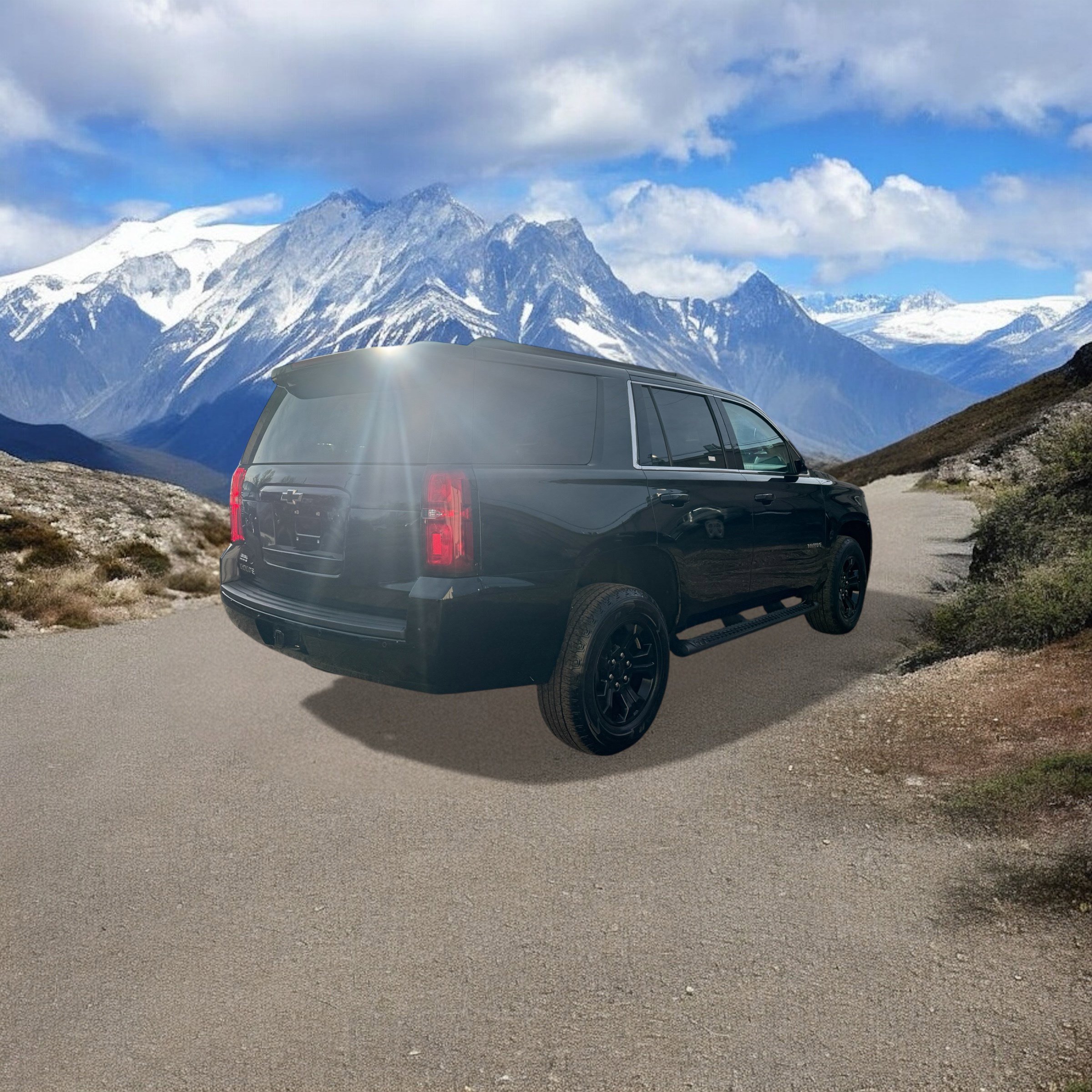 Used 2020 Chevrolet Tahoe LS w/ Enhanced Driver Alert Package image 5