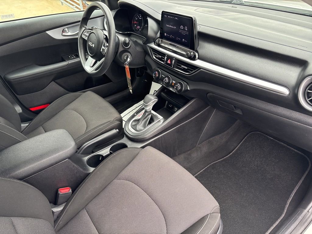 Used 2024 Kia Forte LXS image 12