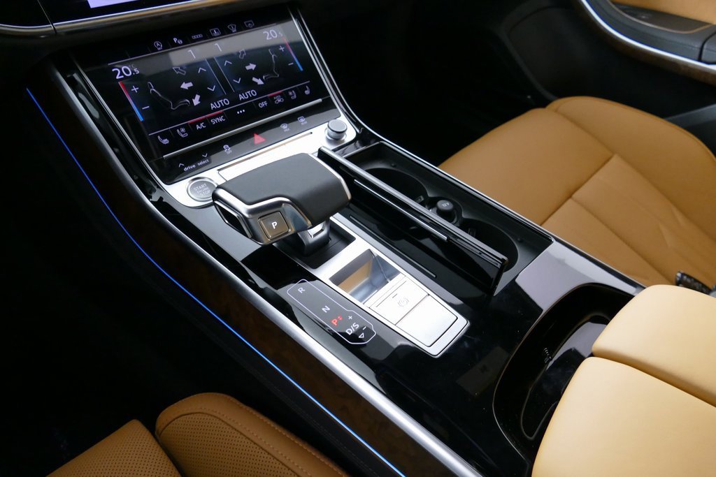 New 2025 Audi A8 L 3.0T image 21