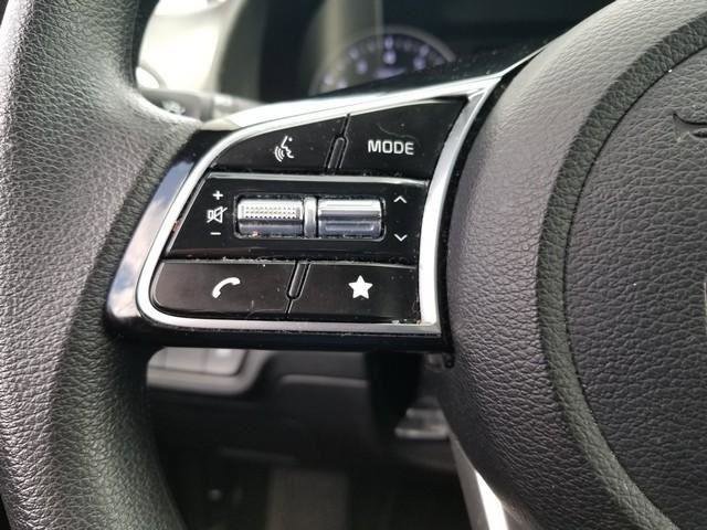 Used 2023 Kia Forte LX image 24