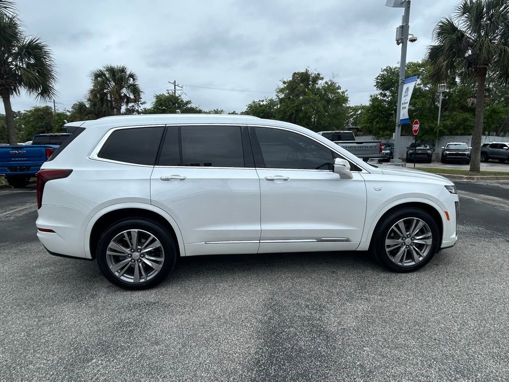 Used 2021 Cadillac XT6 Premium Luxury image 8