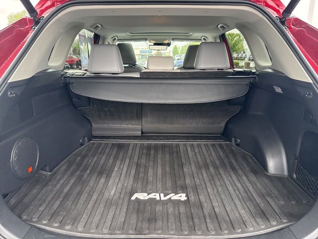 Used 2021 Toyota RAV4 Limited AWD/4WD image 36