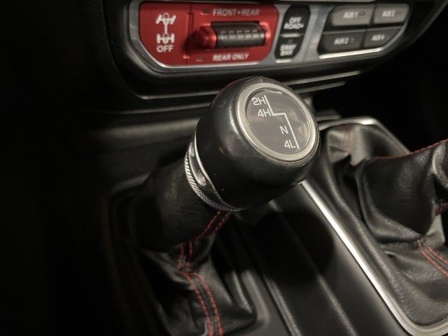 Used 2021 Jeep Wrangler Unlimited Rubicon AWD/4WD image 34