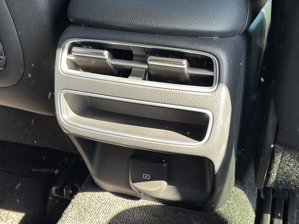 Certified 2026 Genesis GV70 2.5T image 38
