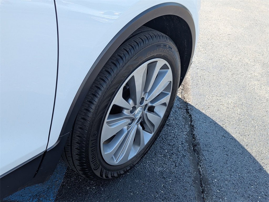 Used 2019 Buick Encore Preferred image 27