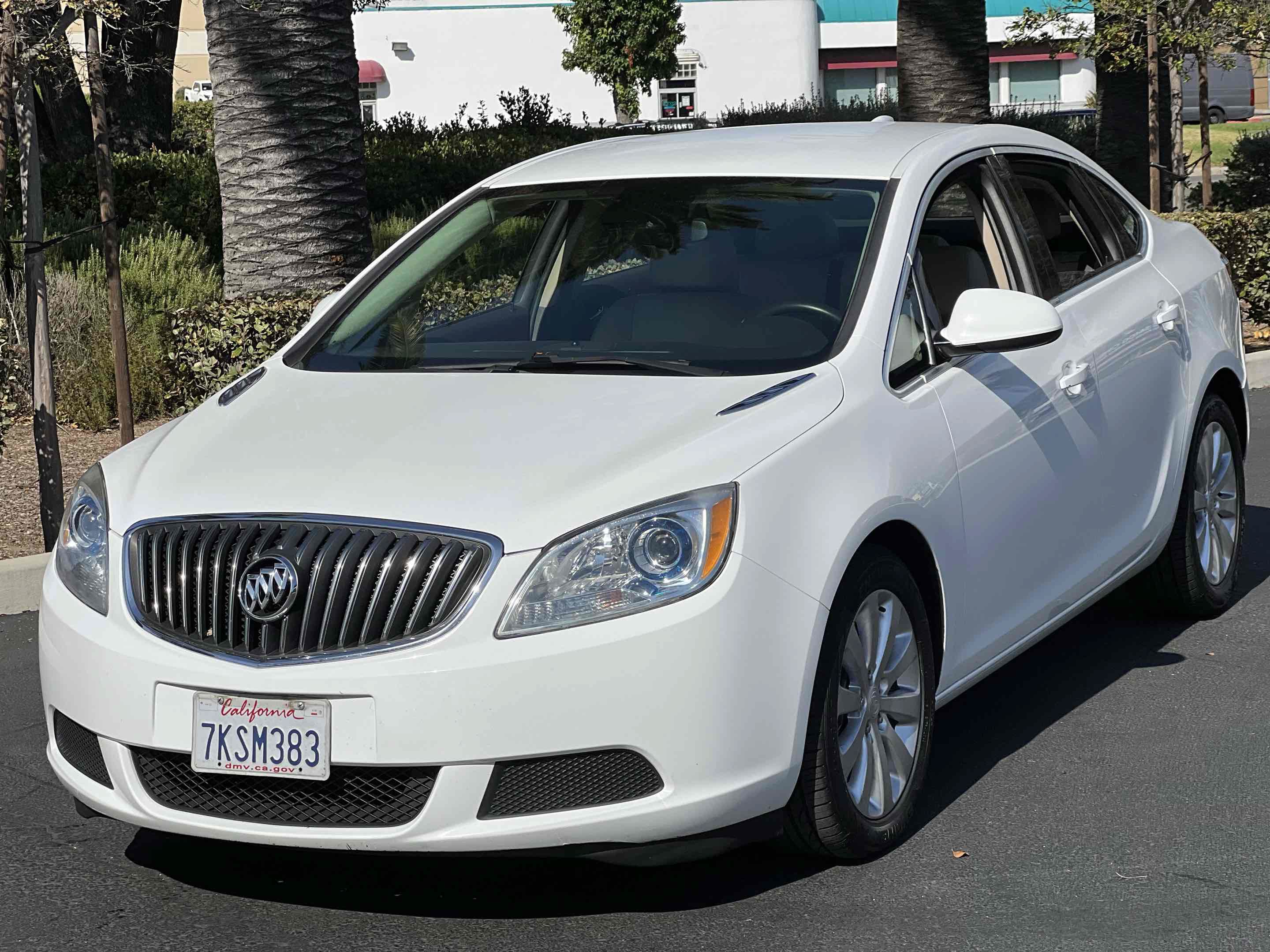Used 2015 Buick Verano FWD image 10