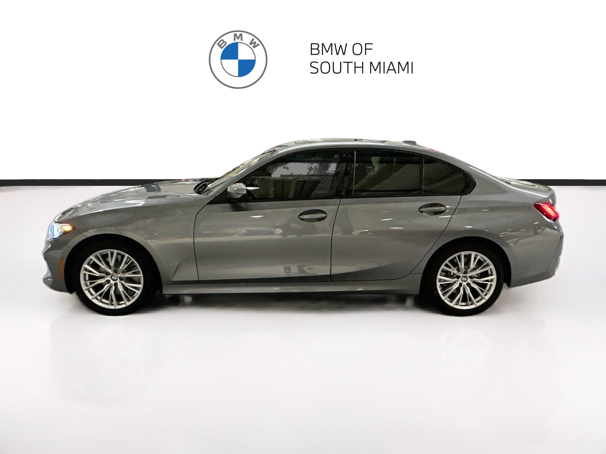 Certified 2023 BMW 330i Sedan w/ Convenience Package RWD image 4