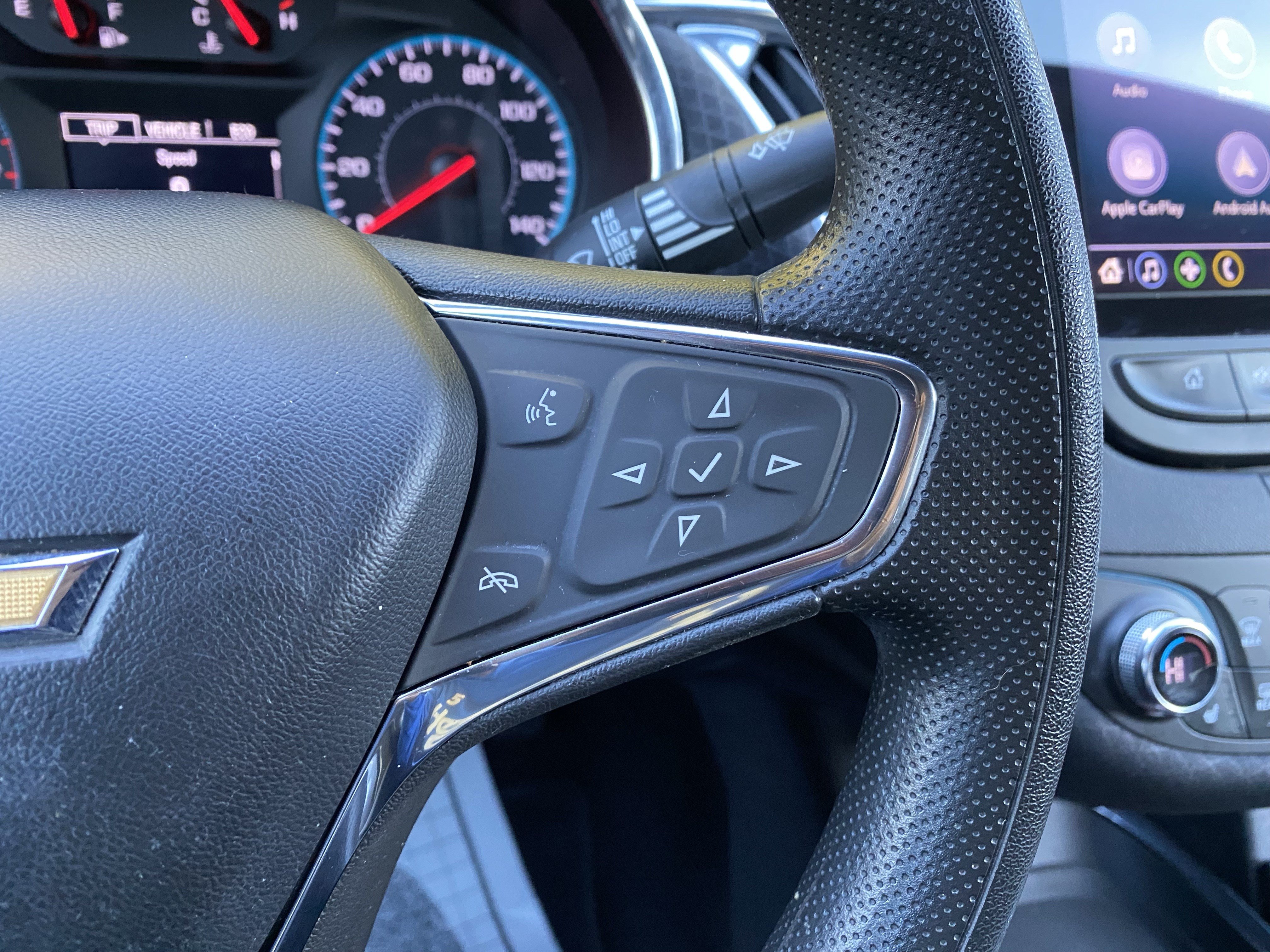 Used 2020 Chevrolet Malibu LT FWD image 19