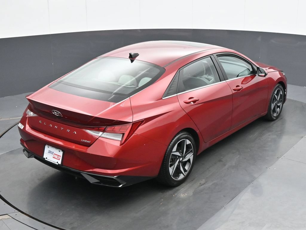 Used 2023 Hyundai Elantra Limited FWD image 22