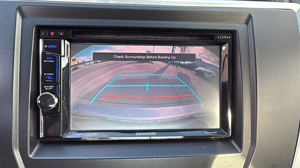 Used 2017 Toyota Camry LE image 24