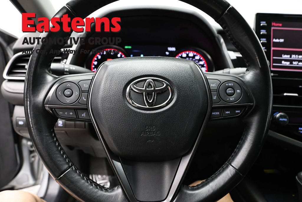 Used 2023 Toyota Camry XSE FWD image 10