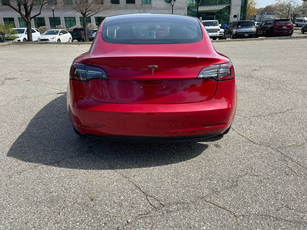 Used 2021 Tesla Model 3 Standard Range Plus image 32