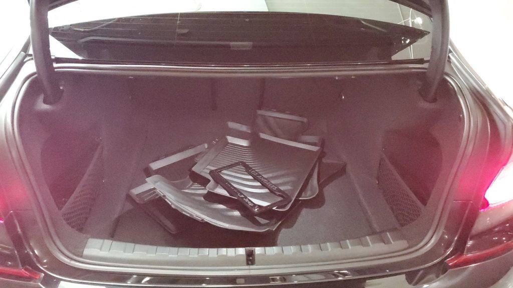 Used 2021 BMW M340i xDrive w/ Premium Package image 9