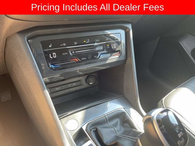 Used 2024 Volkswagen Tiguan SE AWD/4WD image 33