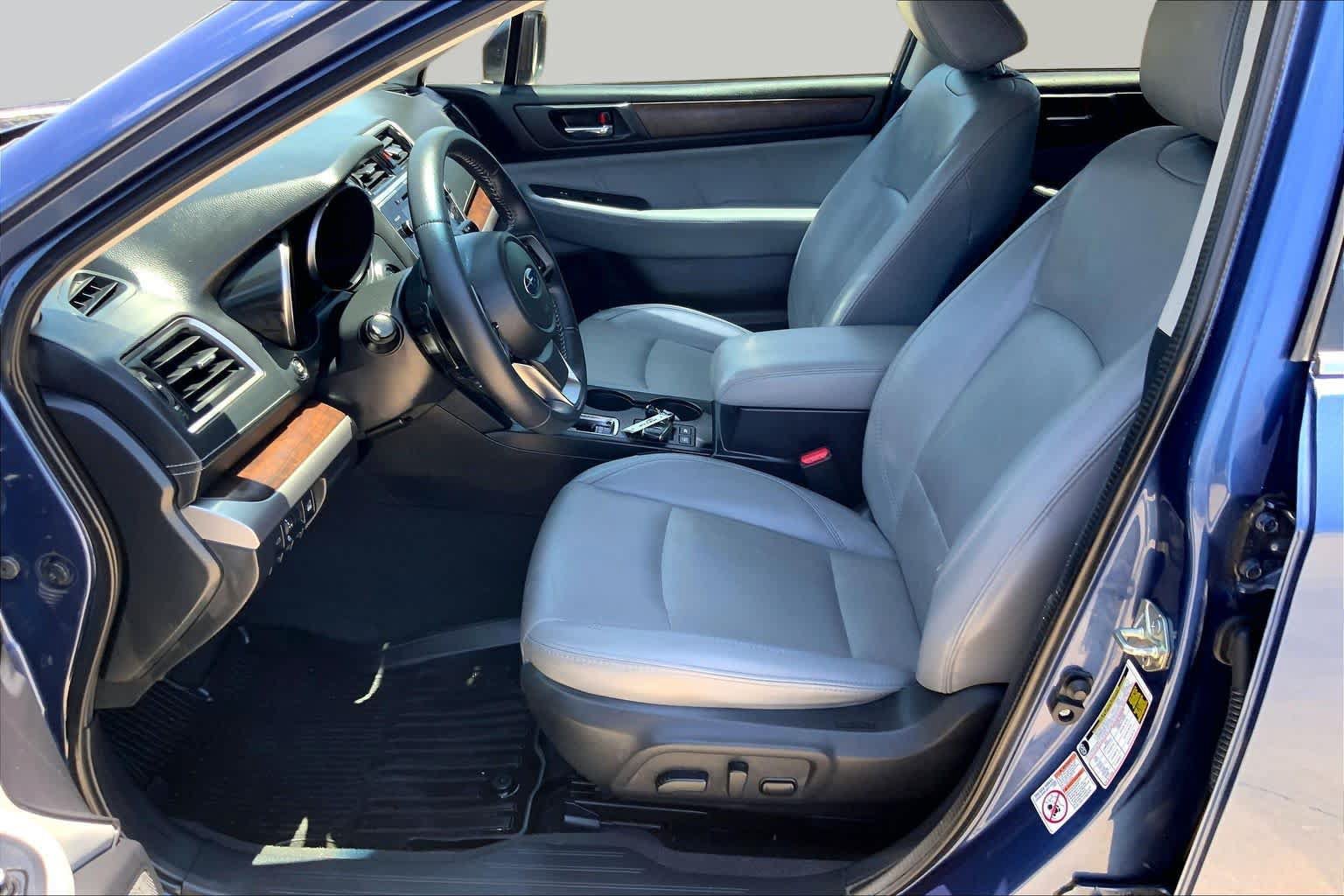 Used 2019 Subaru Outback 3.6R Limited w/ Popular Package #2 AWD/4WD image 8