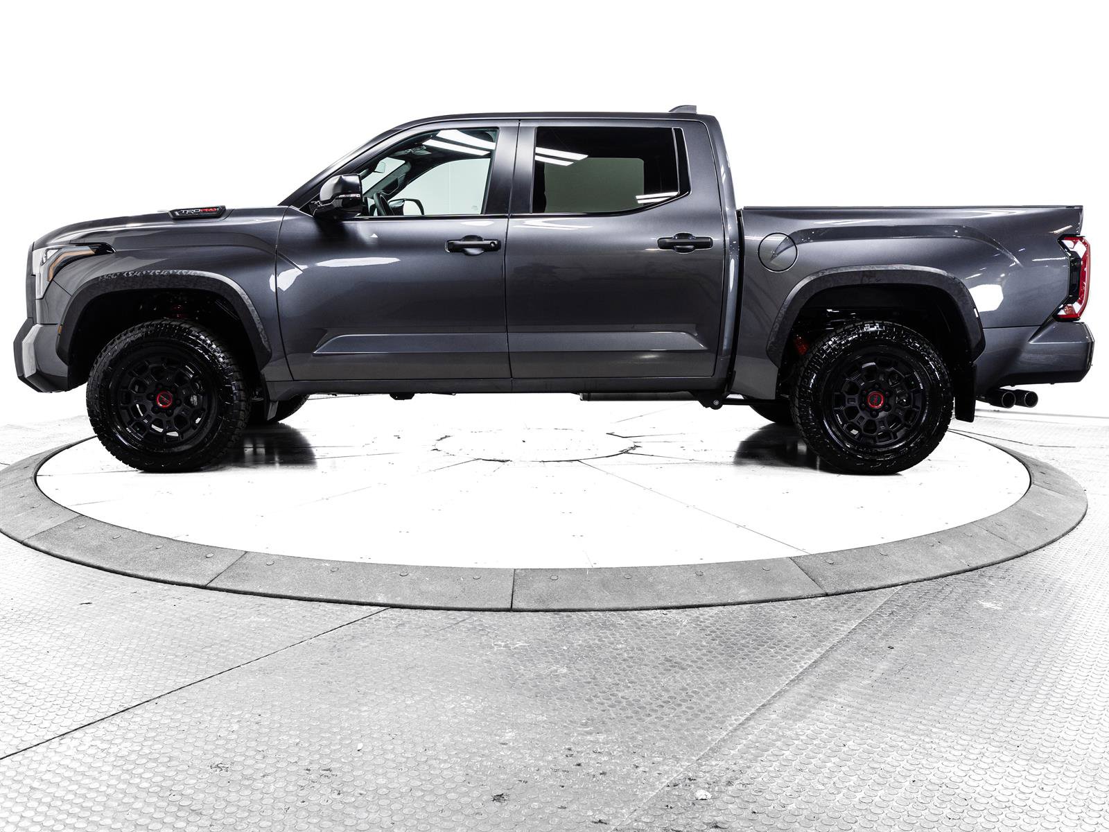 Used 2025 Toyota Tundra TRD Pro w/ Tow Tech Package image 8